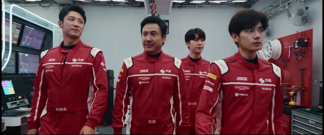 开云体育下载APP-《镖人》票房破13亿！制片人透露电影已经回本，吴京这次又赌赢了